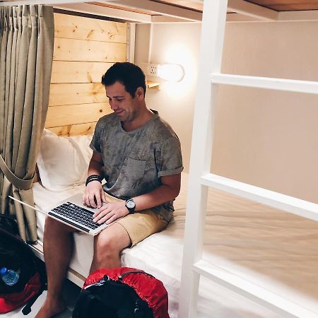 Cozy Hostel Kampong Sembulan Kültér fotó