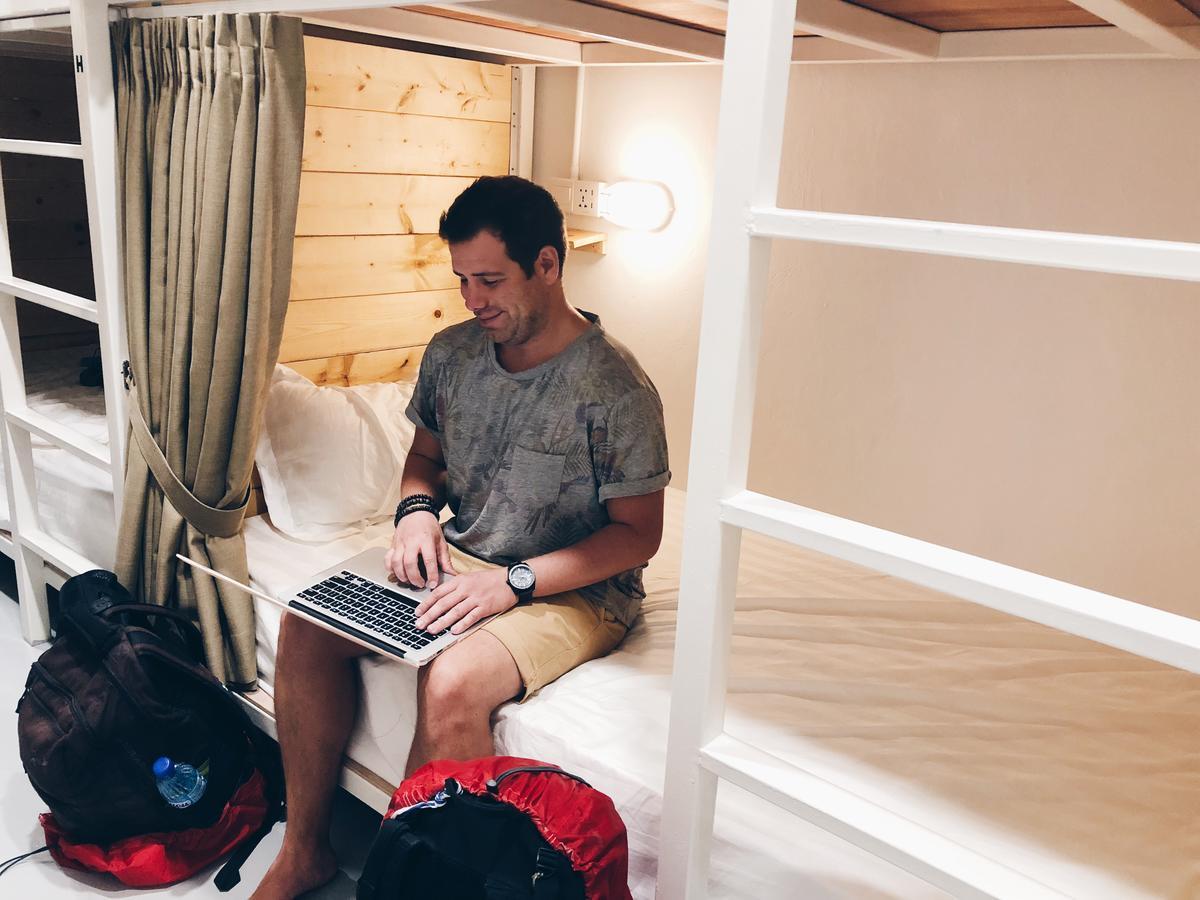 Cozy Hostel Kampong Sembulan Kültér fotó