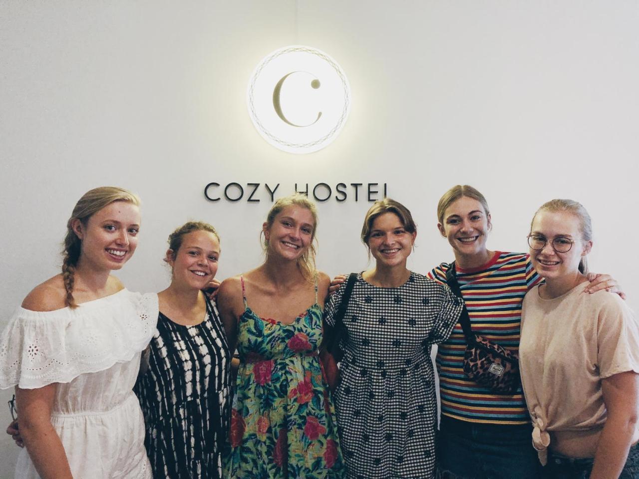 Cozy Hostel Kampong Sembulan Kültér fotó