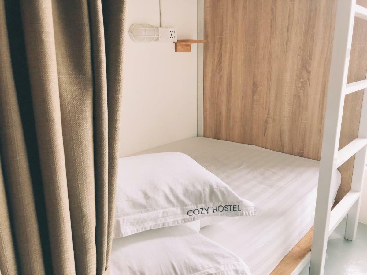 Cozy Hostel Kampong Sembulan Kültér fotó